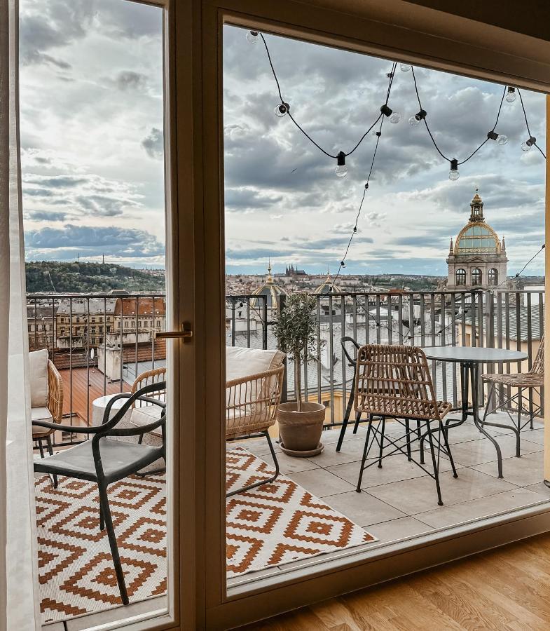 Turnkey I Angelo Roma Lägenhet Prag